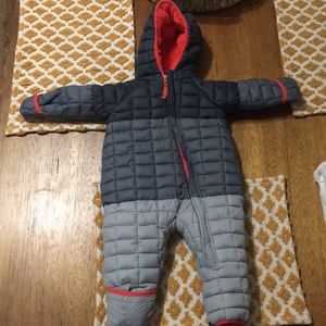 Snozu 9-12 MO snow suit